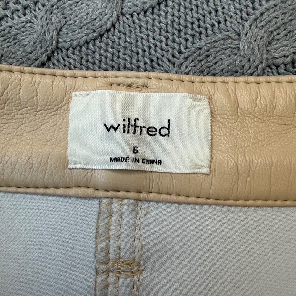 Wilfred Aritzia Melina Vegan Leather Minimalist Women 6 Cream Beige Neutral Chic - Picture 5 of 10